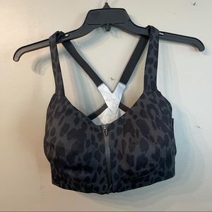 Victoria Secret Knockout Sports Bra 38DDD